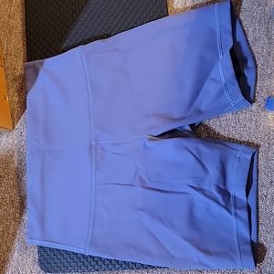 Lululemon wunder under shorts